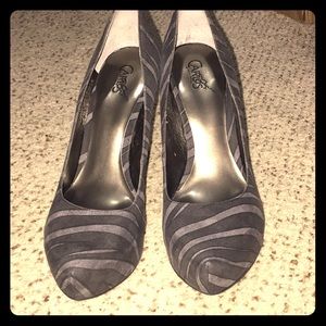 Carlos Santana platform high heels